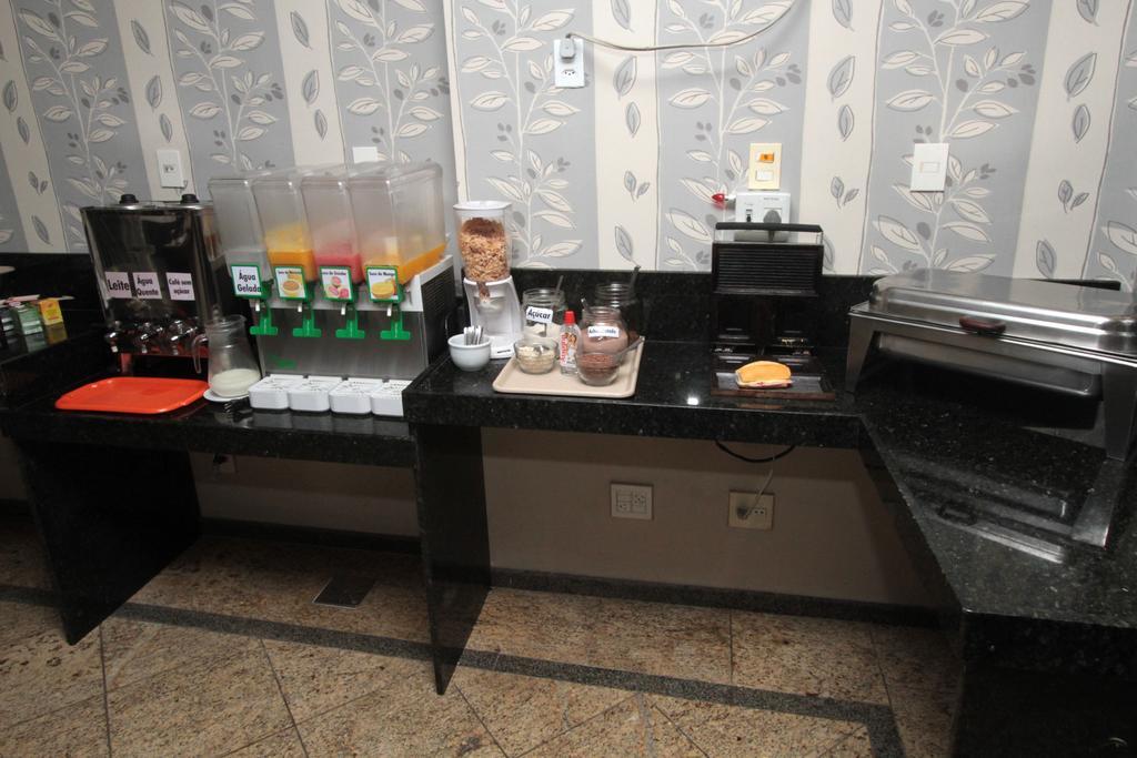 Hotel Pouso Alegre Campo Grande  Exterior photo